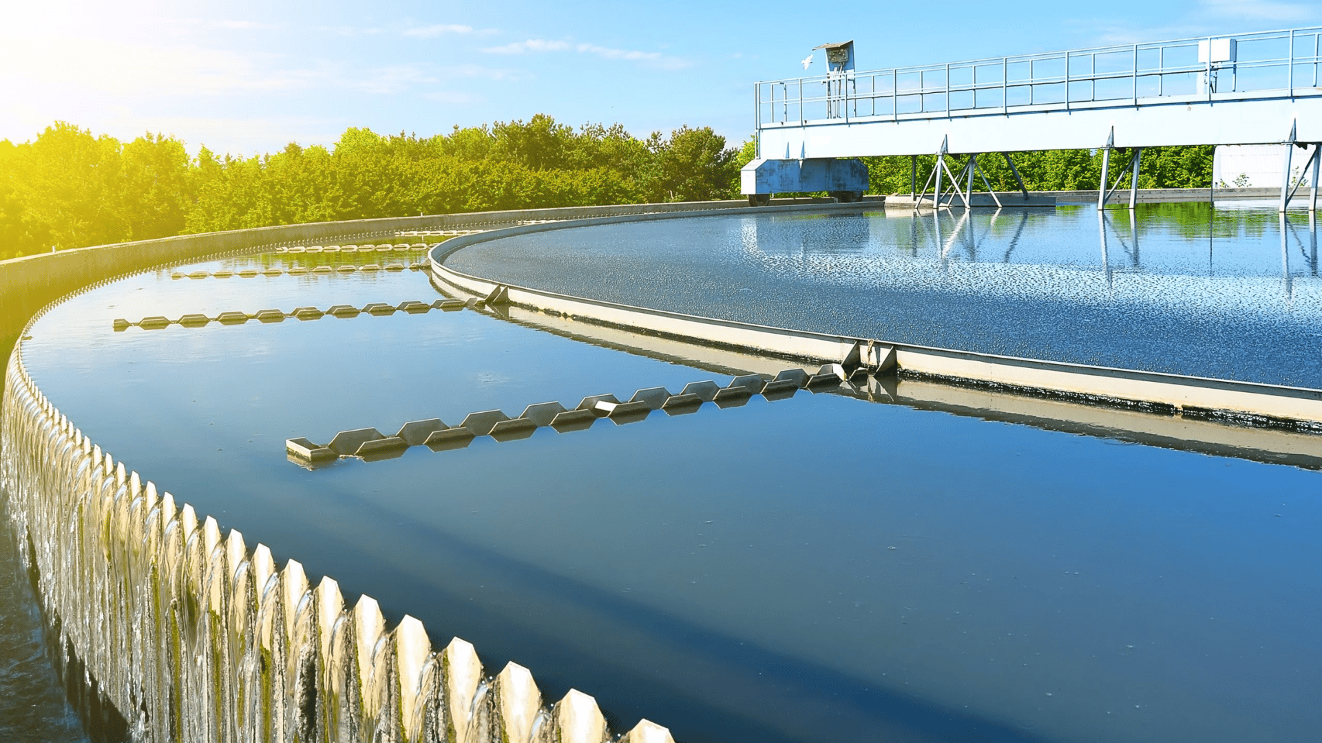 Tecnologias de purificação que garantem a qualidade da água nos laboratórios (1)